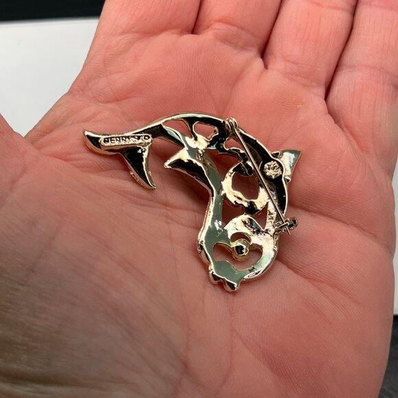 Vintage Gerrys Fish Brooch Pin Green Rhinestone Eye Accents Silver Tone MCM - Picture 4 of 7